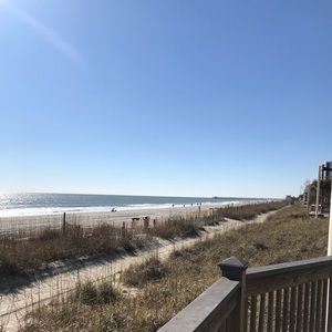 Meet your Posher, Leanne